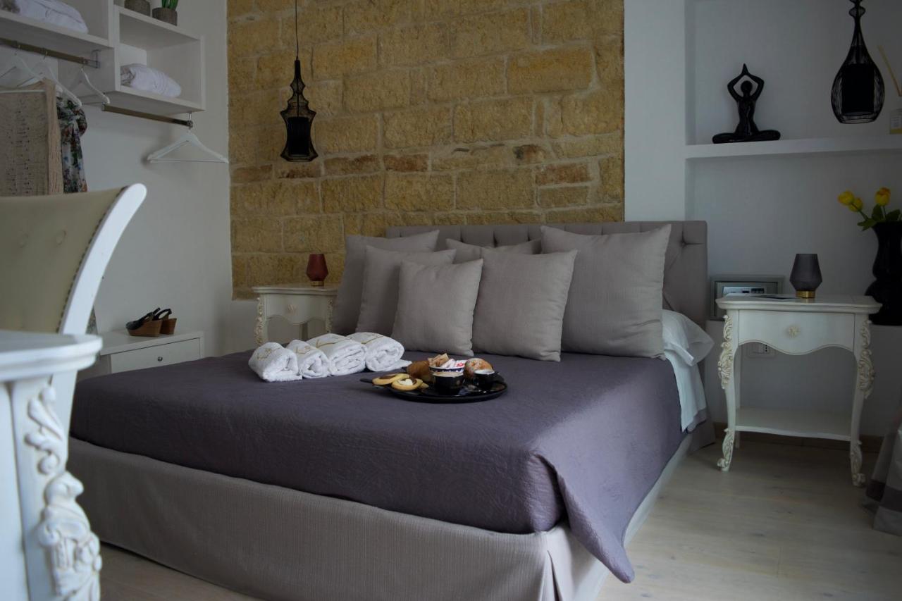 Mare Versus Luxury Suites Μπαρλέτα Εξωτερικό φωτογραφία