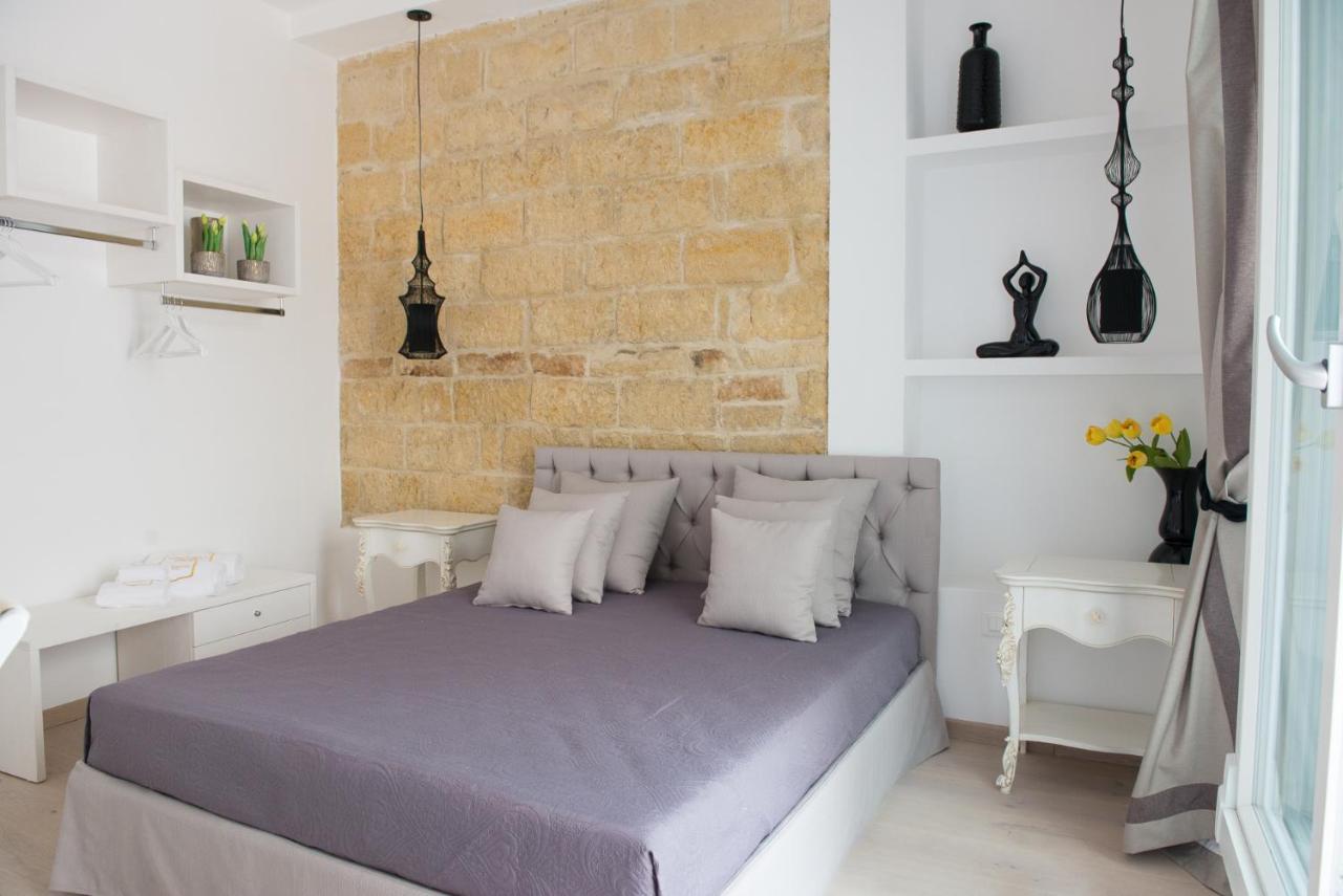 Mare Versus Luxury Suites Μπαρλέτα Εξωτερικό φωτογραφία