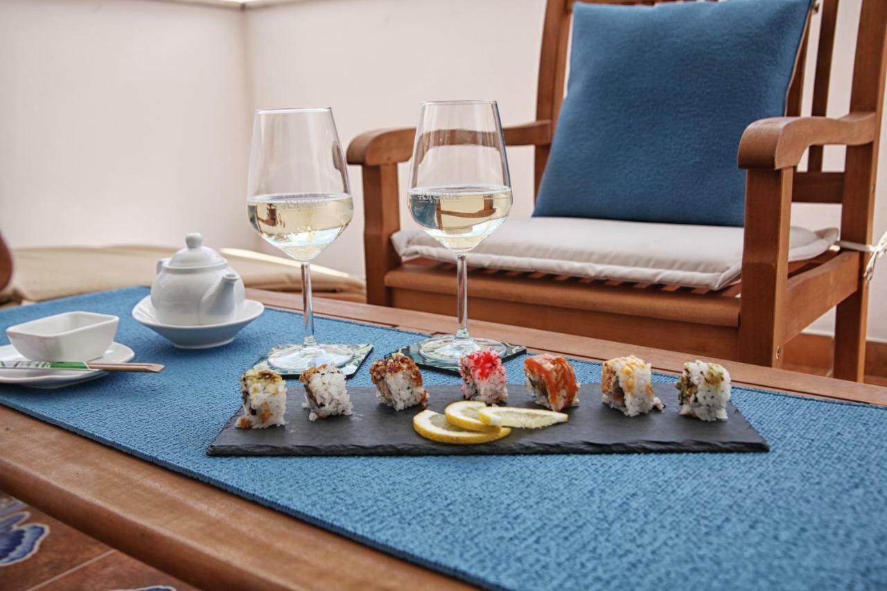 Mare Versus Luxury Suites Μπαρλέτα Εξωτερικό φωτογραφία